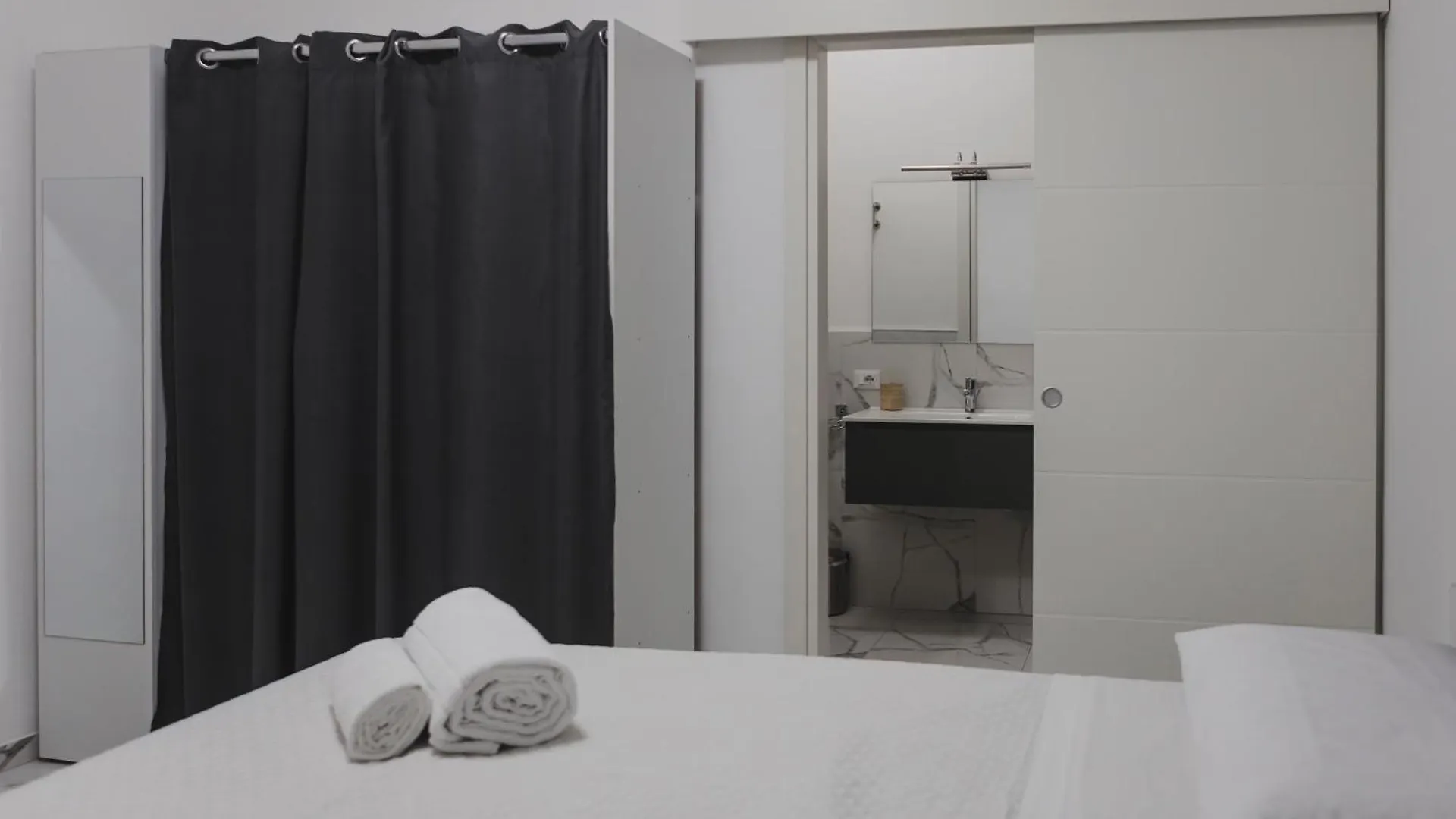 Mariblu Palermo Hotel 0*,  Italy